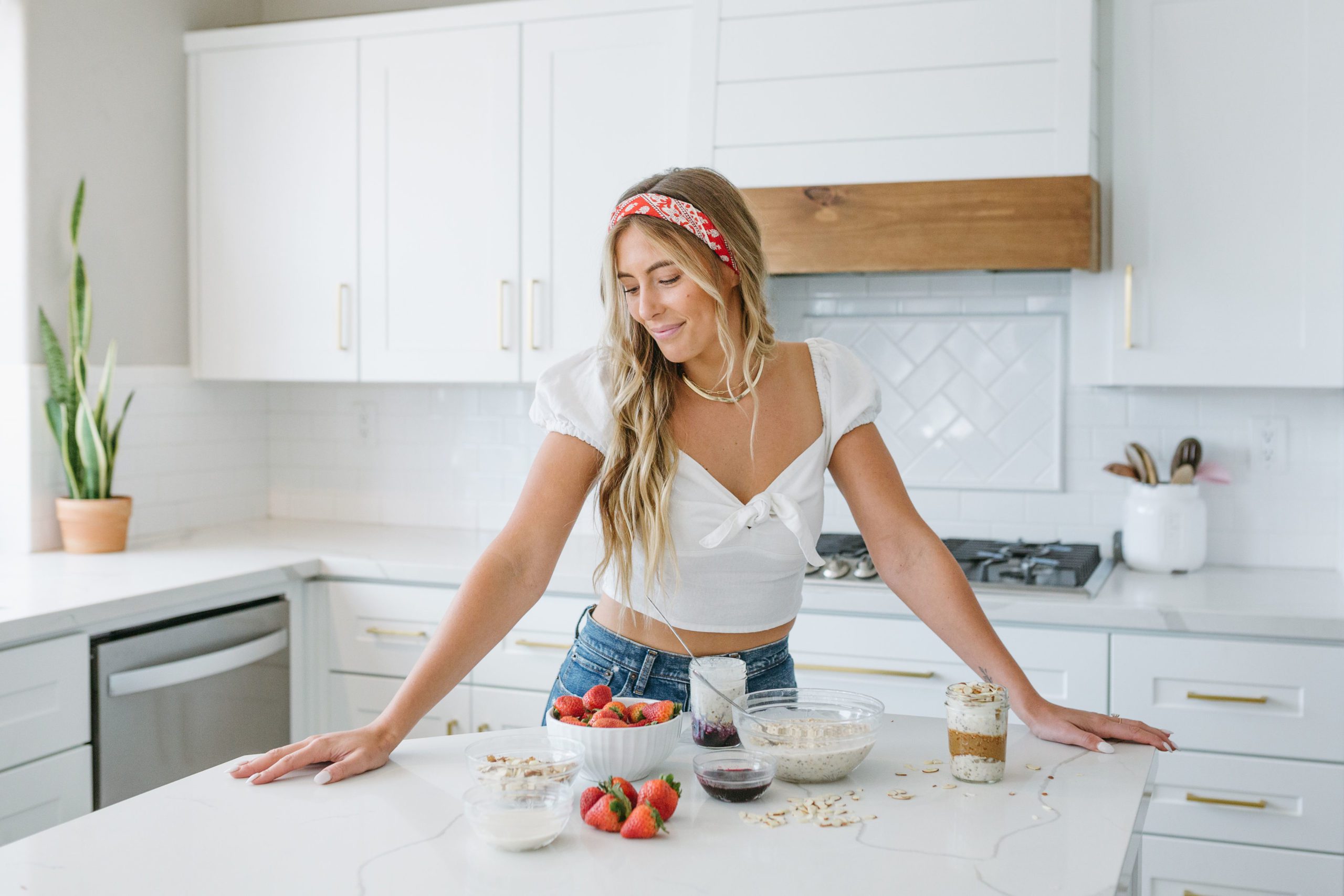 Hannah in the Kitchen