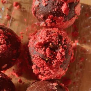 ​A La Carte Strawberry and Cream Bliss Ball
